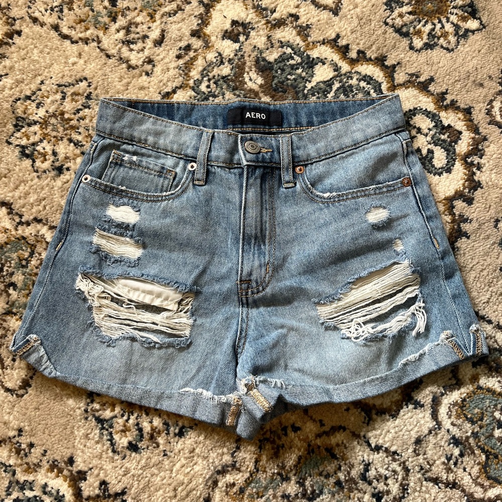 Aero Mom Jean Shorts size 0